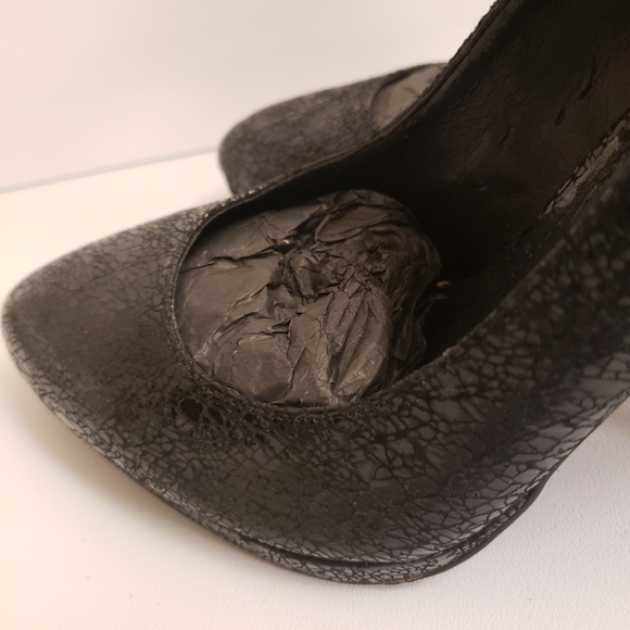 BCBGeneration Platform Heel - Picture 3 of 8